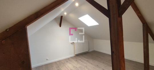 
Maison Cessieres Suzy 5 pièce(s) 83 m2
