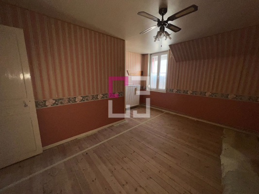 
Maison à Harly de 105m2, 5 Piéces et 3 Chambres
