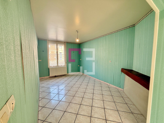 
Maison à Harly de 105m2, 5 Piéces et 3 Chambres
