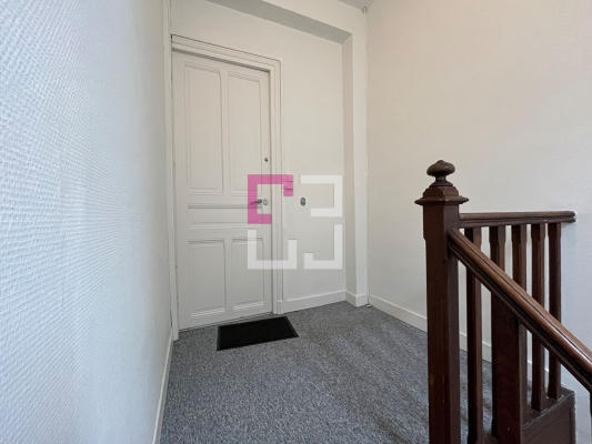 
Immeuble Chauny 4 pièce(s) 120 m2
