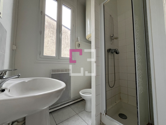 
Immeuble Chauny 4 pièce(s) 120 m2
