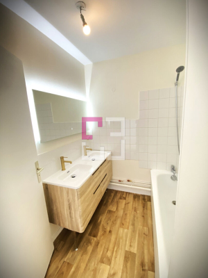 Appartement Noyon 5 pièce(s) 92.46 m2