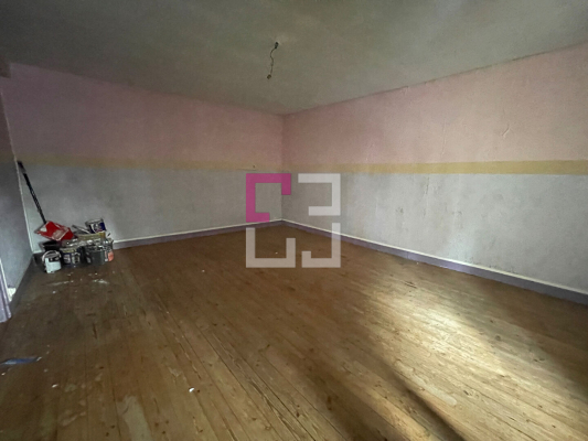 
Immeuble Marle 12 pièce(s) 272 m²
