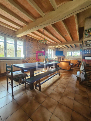 
Maison Origny Saint Ebenoite 6 pièce(s) 157 m2
