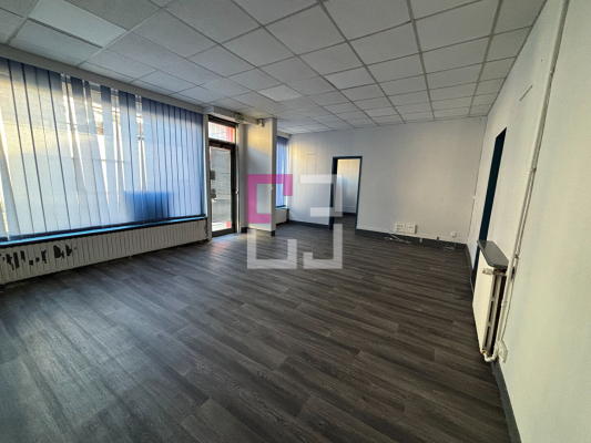 
Local Commercial 92 m²  - Guise
