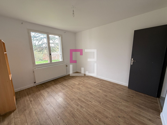 
Maison Crecy Sur Serre 5 pièce(s) 154 m2
