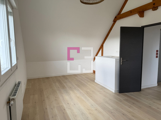 
Maison Crecy Sur Serre 5 pièce(s) 154 m2
