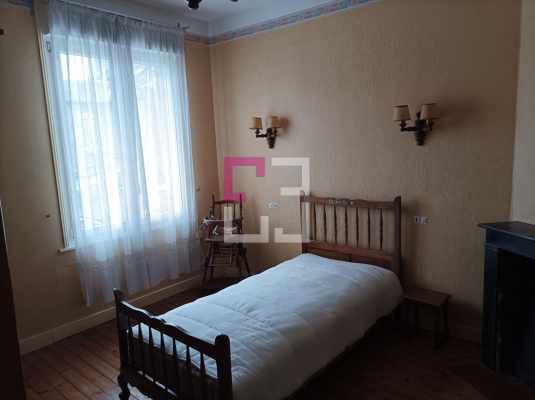 
Maison Saint Quentin 5 pièce(s) 120 m2
