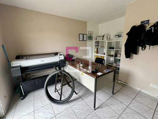 
Maison CHAUNY 6 pièce(s) 107m2
