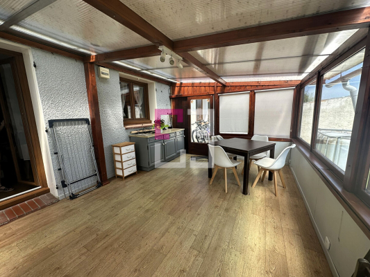 
Maison CHAUNY 6 pièce(s) 127m2
