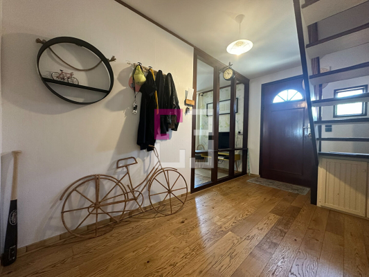 Maison CHAUNY 6 pièce(s) 127m2