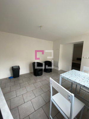 
Appartement meublé à louer
