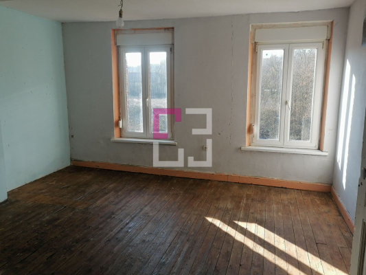 Maison Vervins 10 pièce(s) 211.32 m2