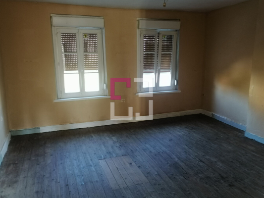 Maison Vervins 10 pièce(s) 211.32 m2