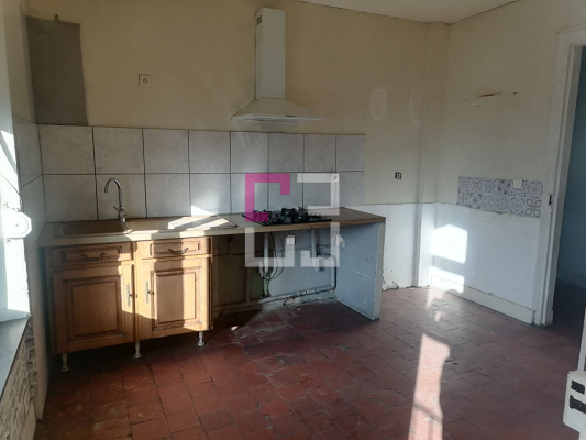 
Maison Vervins 10 pièce(s) 211.32 m2
