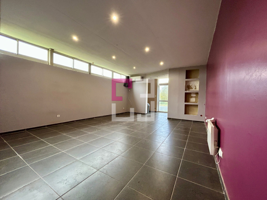 
Maison Voyenne 9 pièce(s) 254.02 m2
