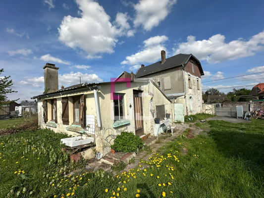 
Maison Hombleux 8 pièce(s) 290m2
