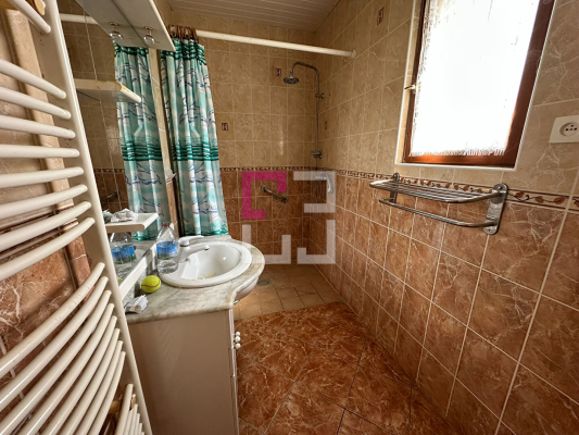 
Maison Hombleux 8 pièce(s) 290m2
