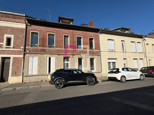 
Immeuble Saint Quentin 8 pièce(s)
