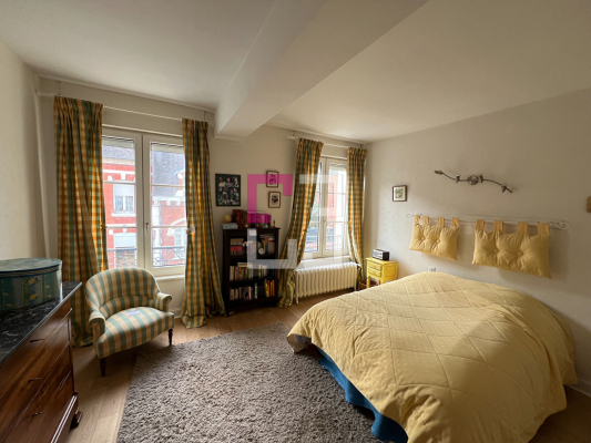 
Maison Ribemont 14 pièce(s) 307 m2
