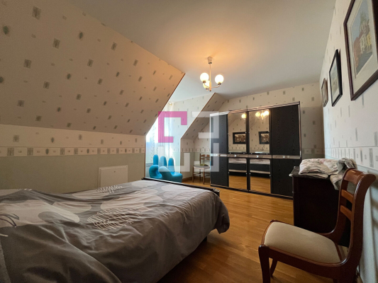 
Maison Ham 7 pièce(s) 174 m2
