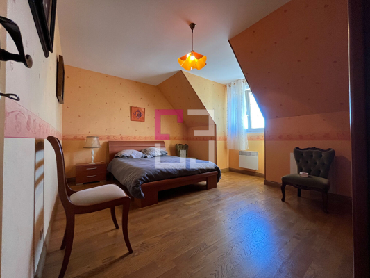 
Maison Ham 7 pièce(s) 174 m2
