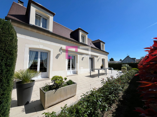 
Maison Ham 7 pièce(s) 174 m2
