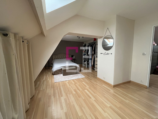 
Maison Ham 5 pièce(s) 180 m2
