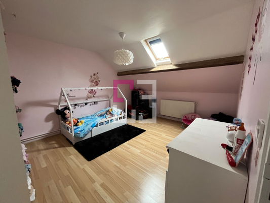 
Maison Ham 5 pièce(s) 180 m2
