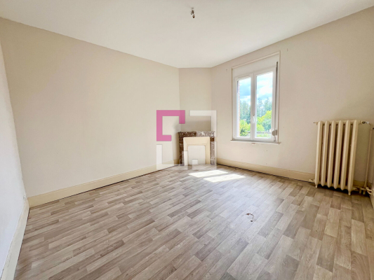 
Maison Tergnier 5 pièce(s) 102 m2
