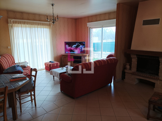 
Maison Moy De L Aisne 6 pièce(s) 177 m2
