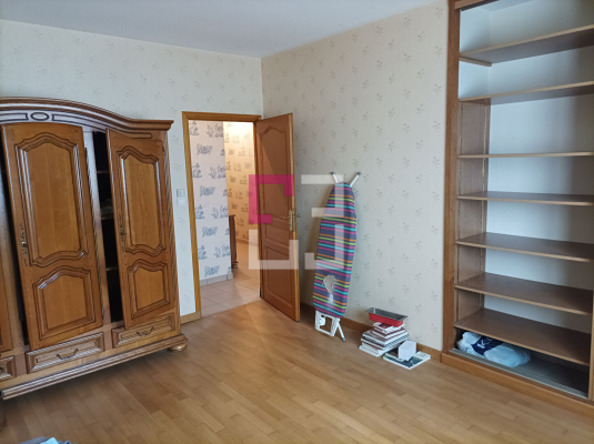 
Maison Moy De L Aisne 6 pièce(s) 177 m2
