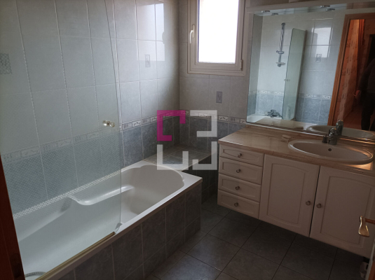 
Maison Moy De L Aisne 6 pièce(s) 177 m2
