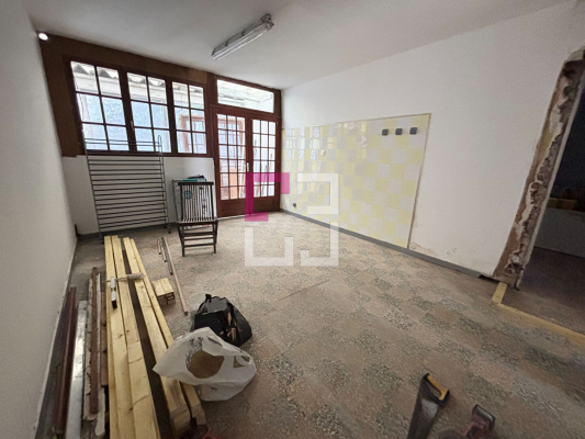 
Local commercial Avesnes Sur Helpe 7 pièce(s) 180 m2
