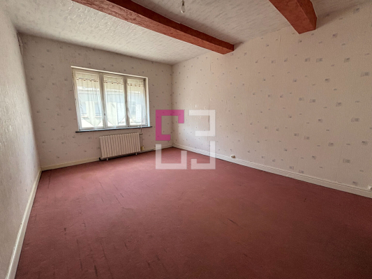 
Local commercial Avesnes Sur Helpe 7 pièce(s) 180 m2
