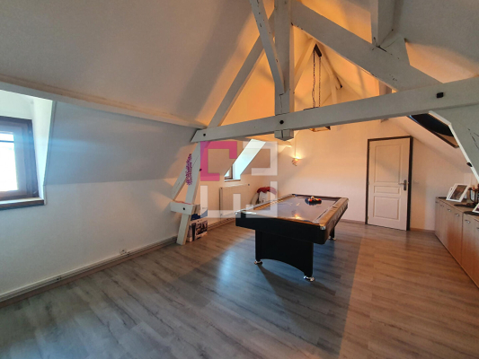 
Maison Sissy 6 pièce(s) 152 m2
