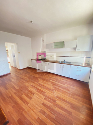 
Maison à louer - 2 chambres - 83.78m²
