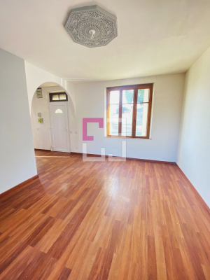 
Maison à louer - 2 chambres - 83.78m²
