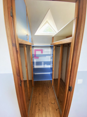 
Maison à louer - 2 chambres - 83.78m²
