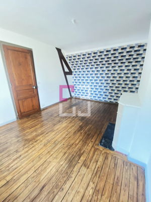 
Maison à louer - 2 chambres - 83.78m²
