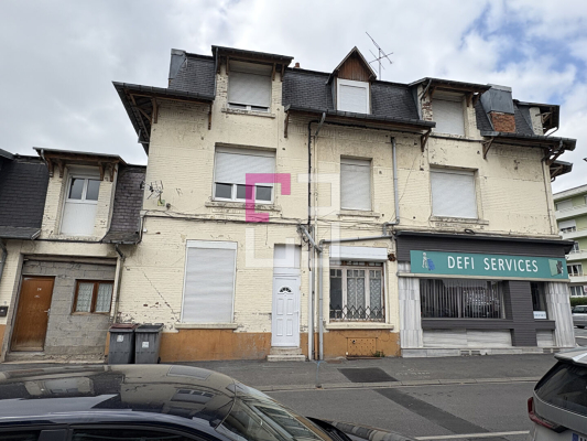 
Immeuble Saint Quentin 8 pièce(s)
