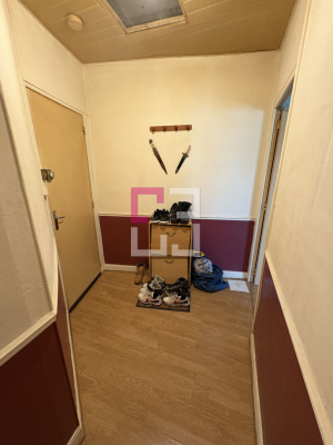 
Immeuble Saint Quentin 8 pièce(s)
