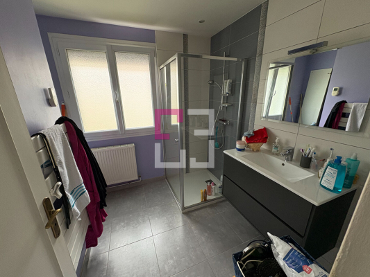 
Maison Saint Quentin 4 pièce(s) 94 m2
