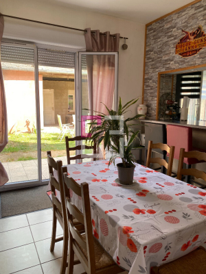 
Maison Origny Sainte Benoite 5 pièce(s) 120 m2
