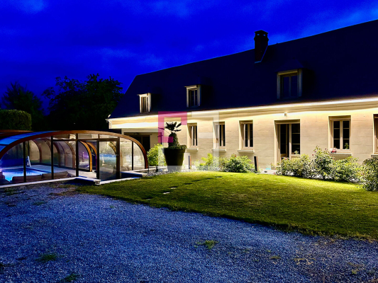 
Maison Compiegne 5 pièce(s) 162 m2
