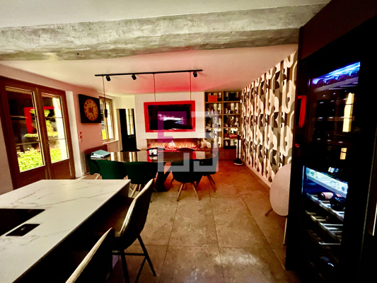 
Maison Compiegne 5 pièce(s) 162 m2
