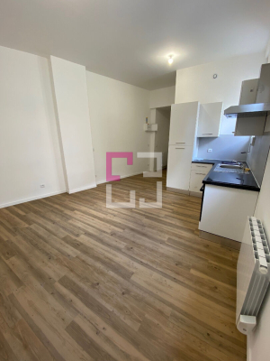 
Appartement  à Louer
