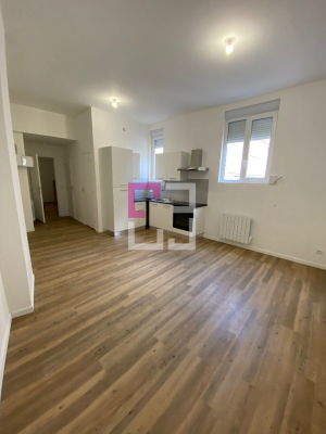 
Appartement  à Louer
