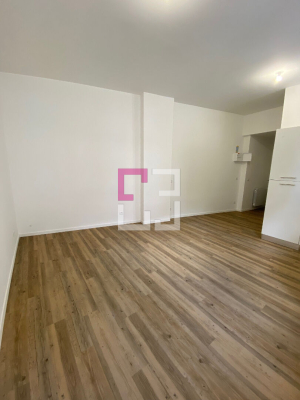 
Appartement  à Louer
