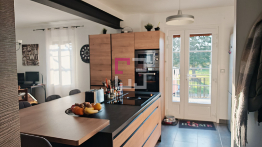 
Maison Rougeries 6 pièce(s) 114.51 m2
